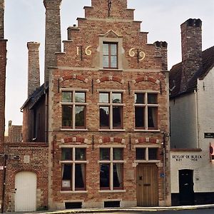 B&B 1669